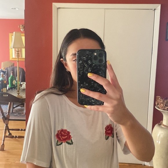 White summer top - Picture 2 of 3